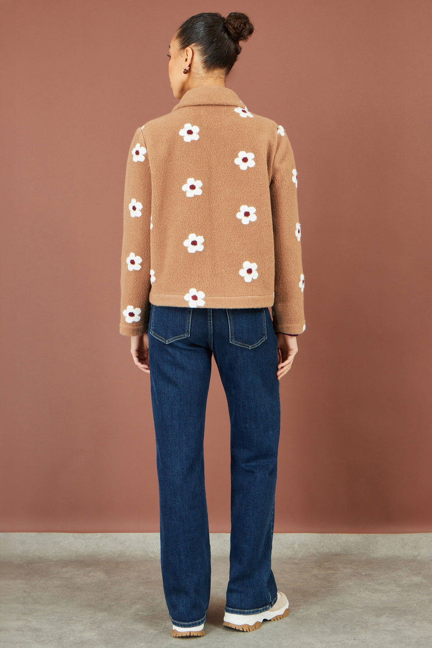 Yumi Brown fleecejakke med broderede margueritter