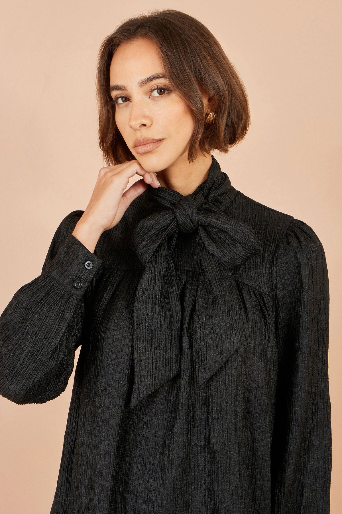 Robe tunique écharpe noire Yumi