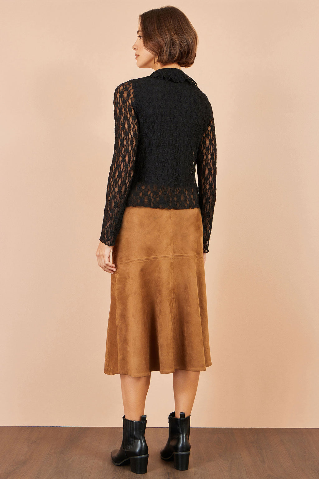 Yumi Black Ruffle Lace Top