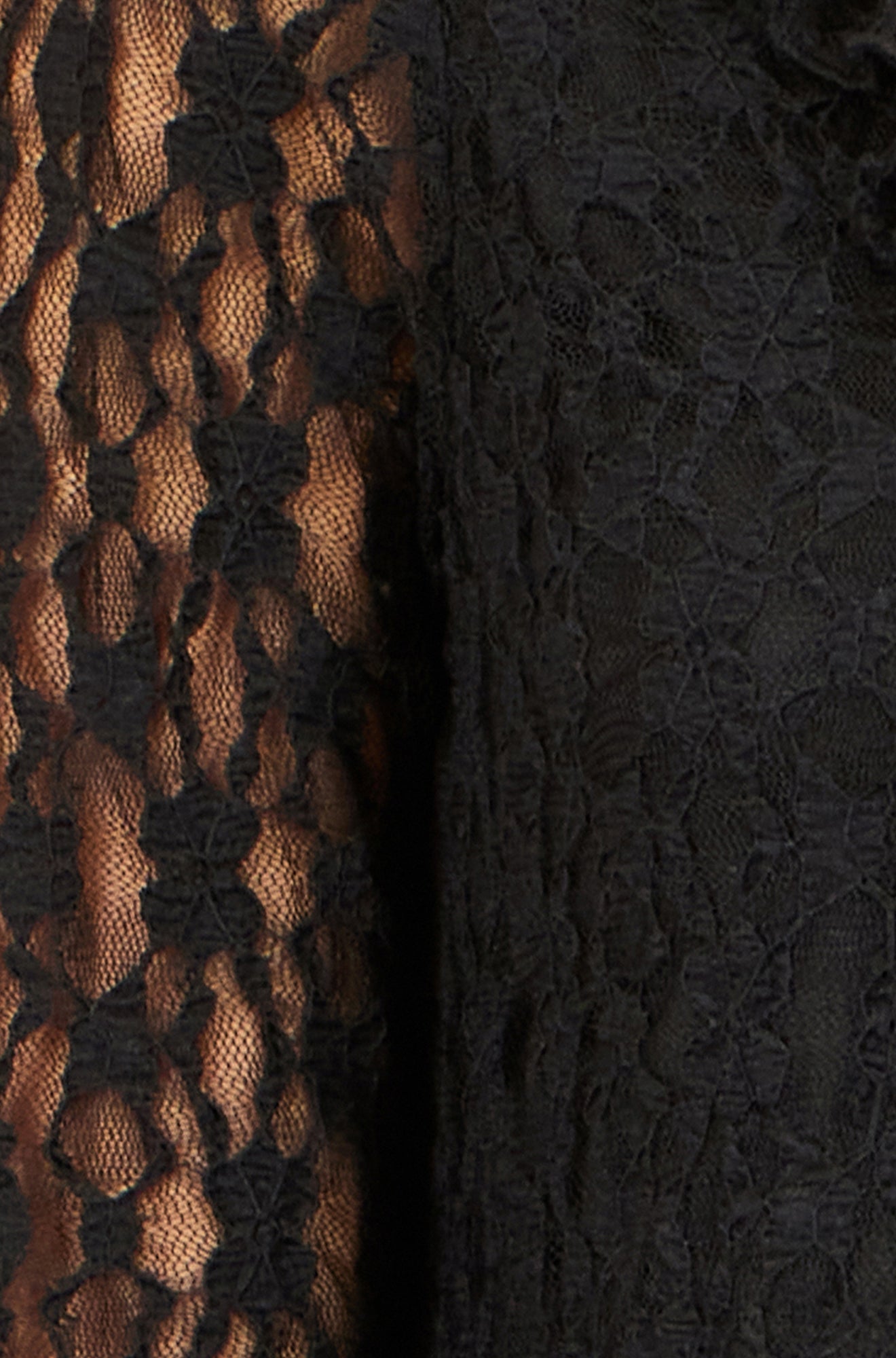 Yumi Black Ruffle Lace Top