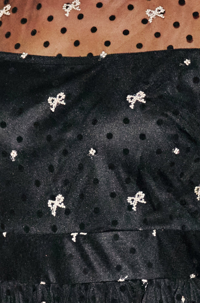 Yumi Black Embroidered Bow Mesh Prom Dress