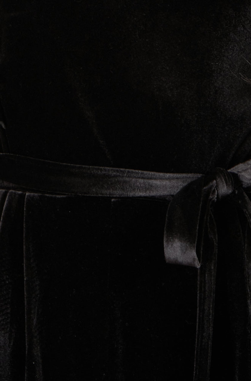 Yumi Black One Shoulder Velvet Jumpsuit