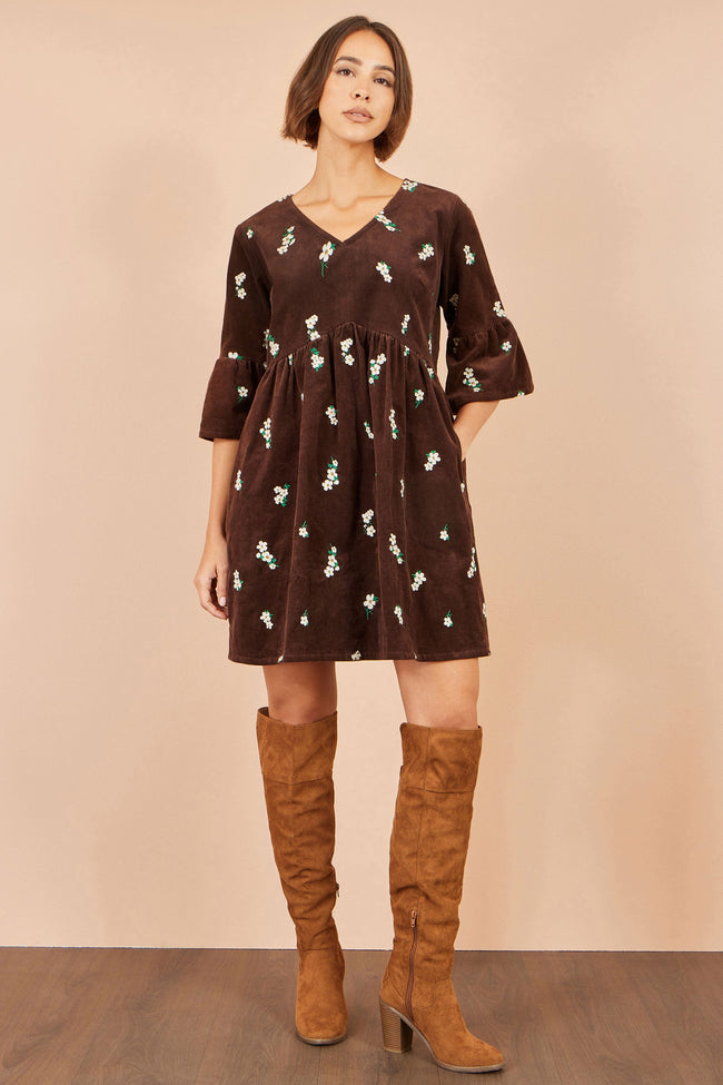 Yumi Brown Embroidered Daisy Cord Dress