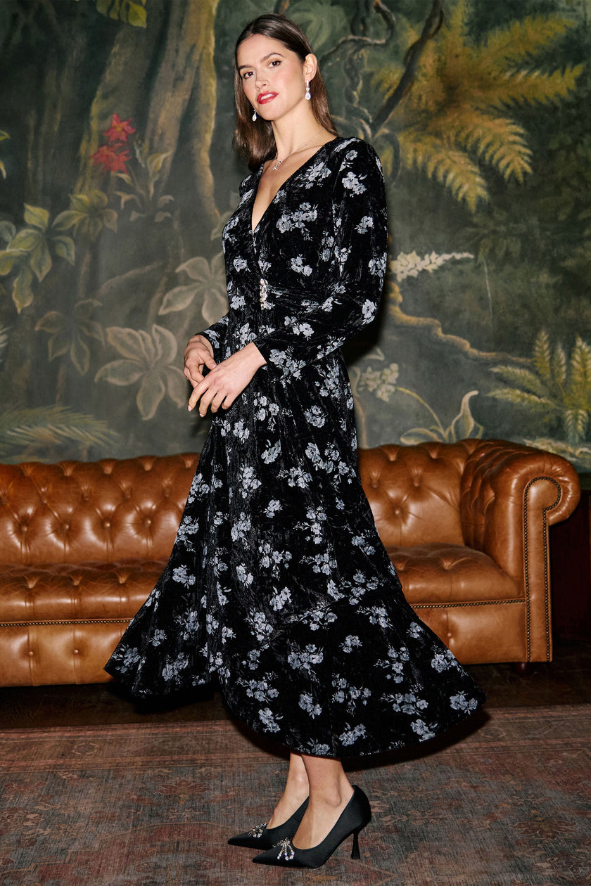 Yumi Black Floral Velvet Midi Wrap Dress