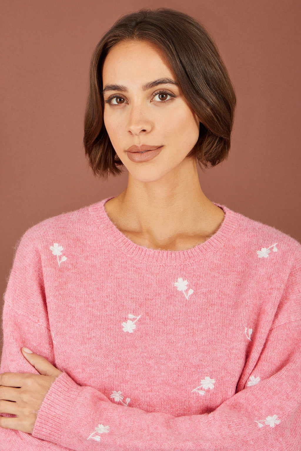 Yumi Pink Daisy Embroidered Relaxed Jumper