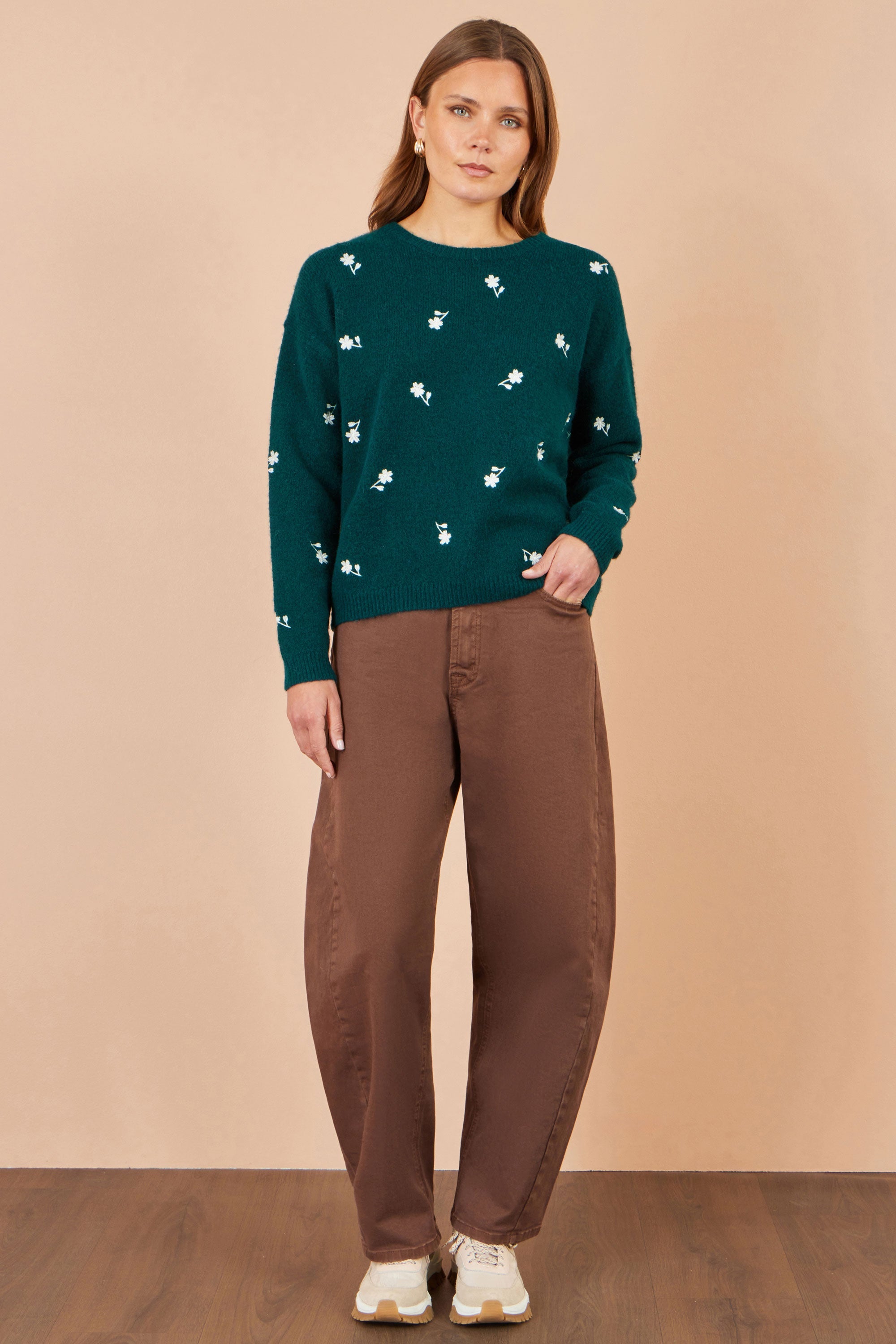 Yumi Green Daisy Embroidered Relaxed Jumper