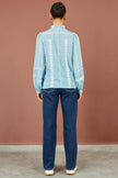 Camisa de panel bordado de algodón azul Yumi