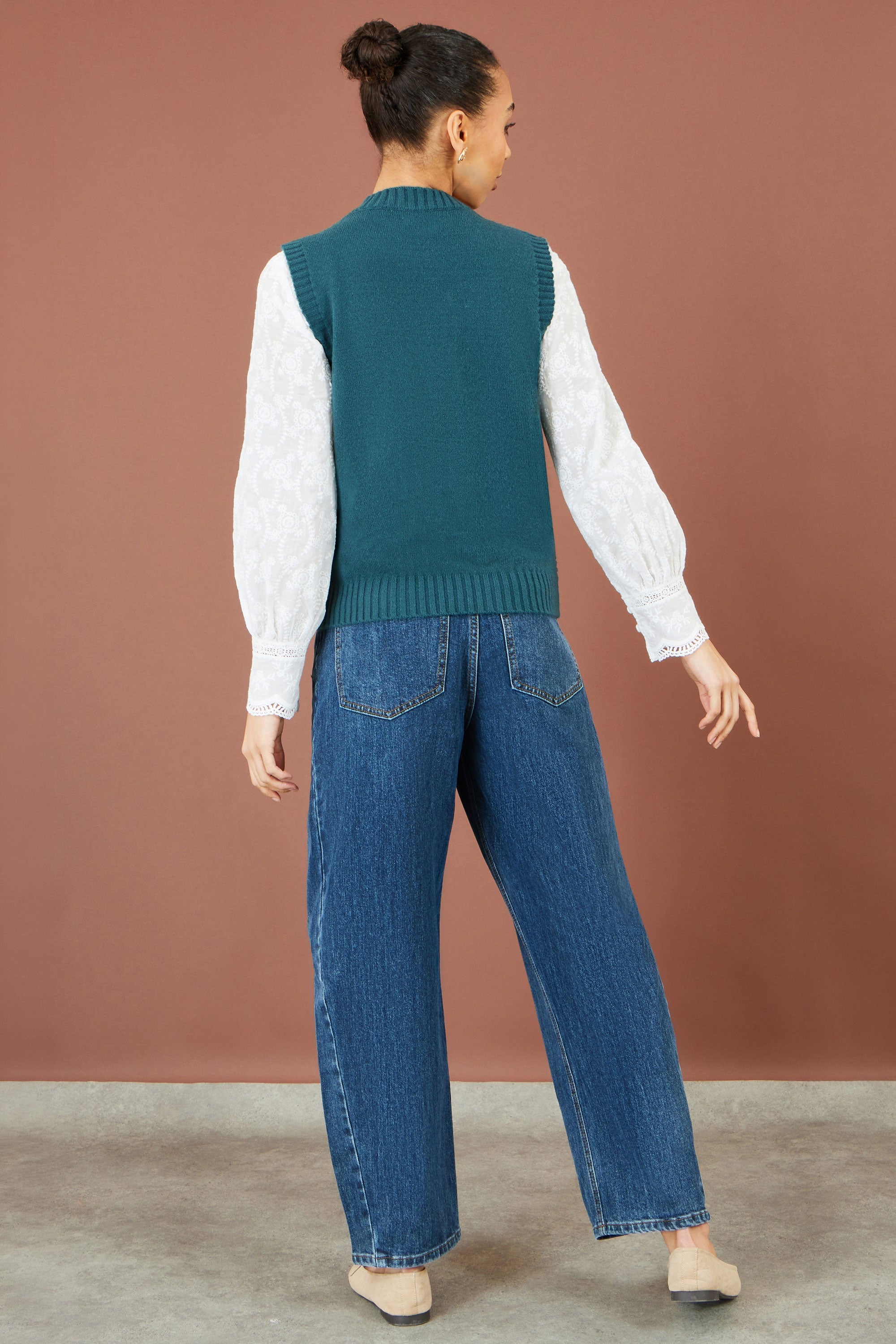 Yumi Teal Flower Appliqué Knit Tank