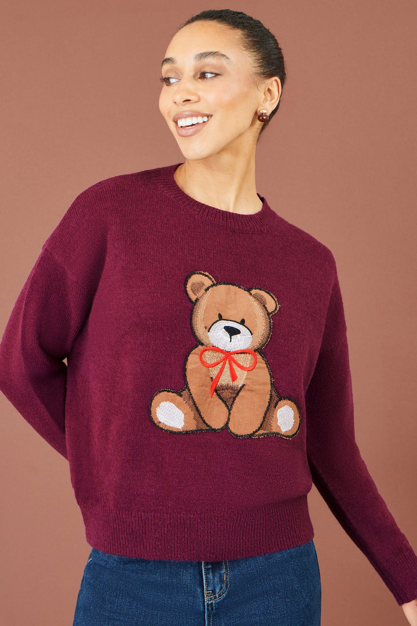 Yumi – Entspannter Pullover in Burgunderrot mit Teddybären-Motiv