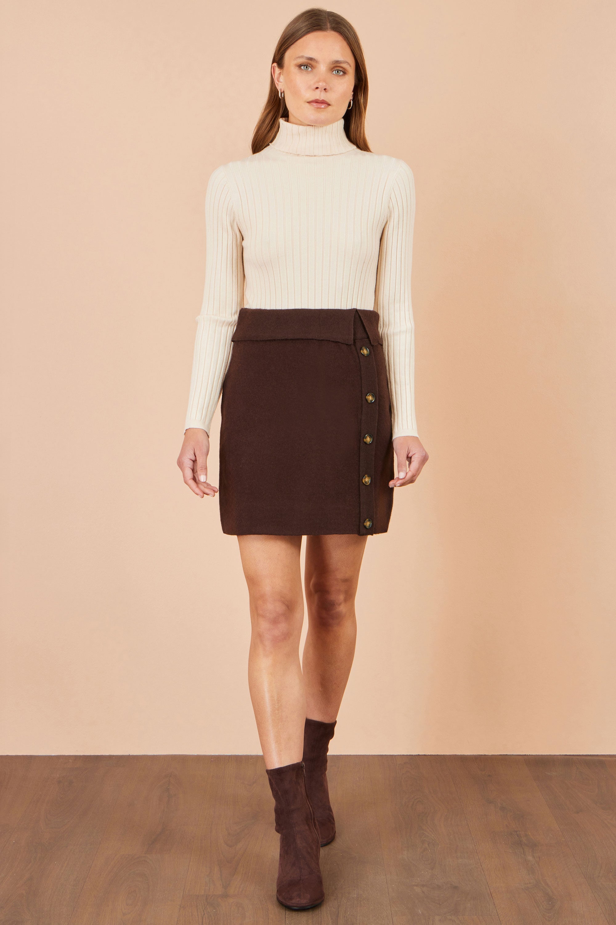 Yumi Brown Knitted Mini Skirt With Buttons