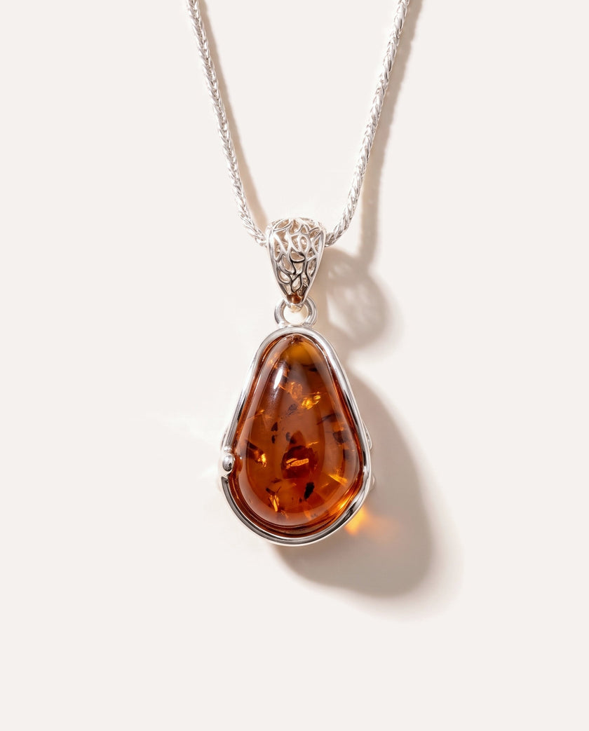 Collana con pendente Amber Horizon
