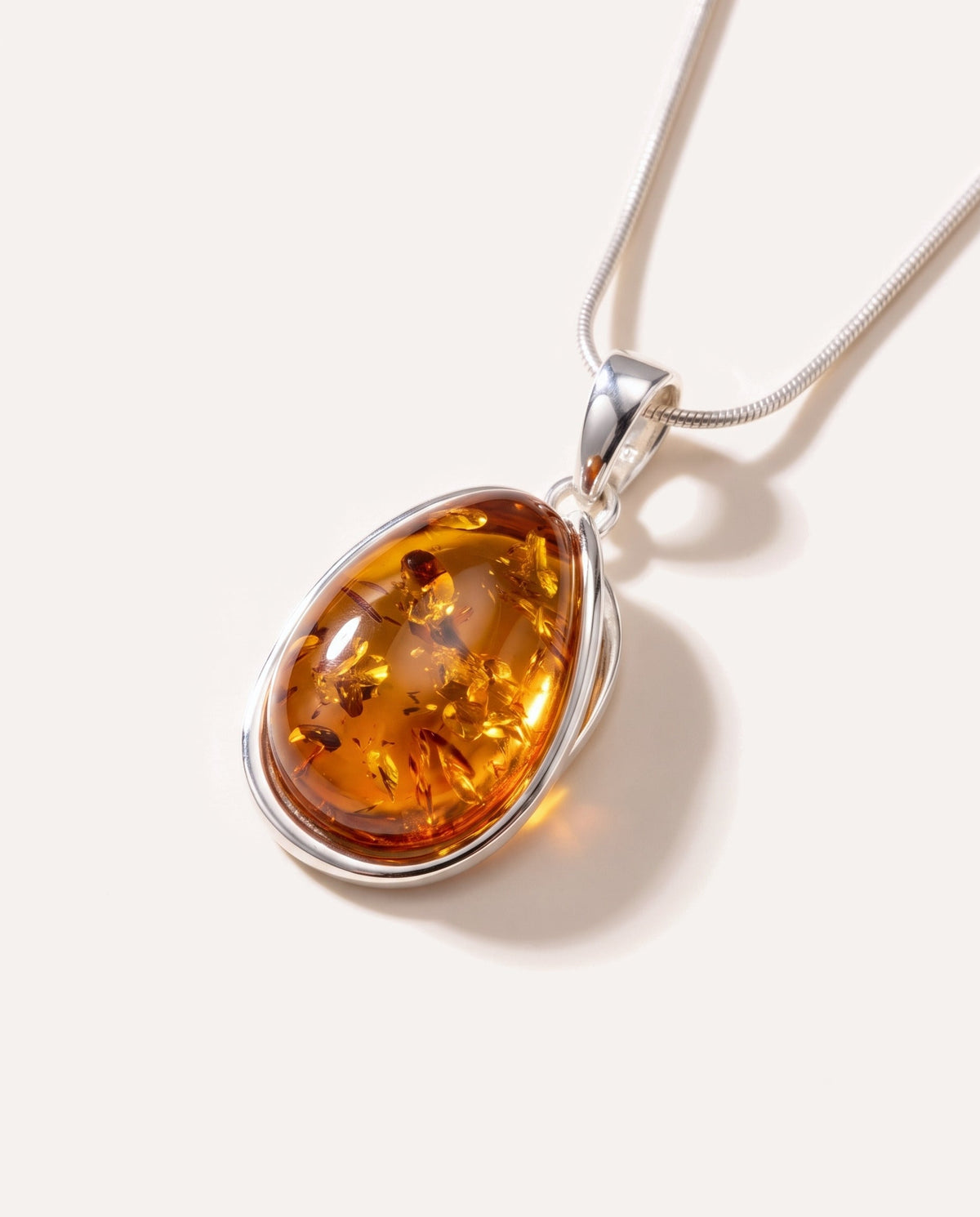 Collana con pendente Alba Ambra