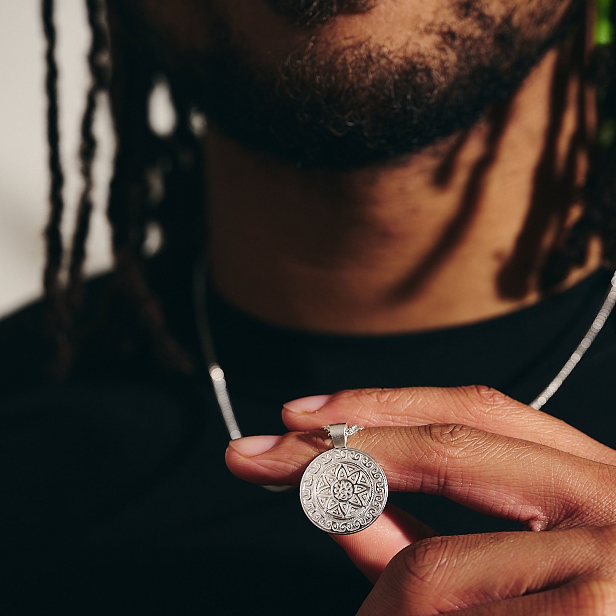 Azteekse Ollin Reis Mandala Gepersonaliseerde Zilveren Ketting