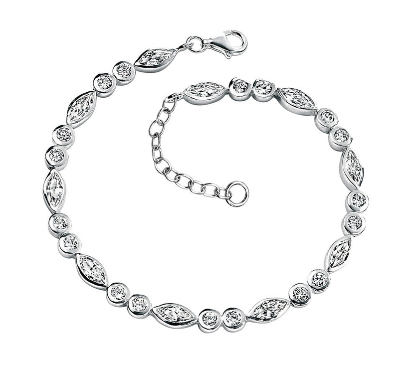 Beginnings Marquise Armband mit Zirkonia