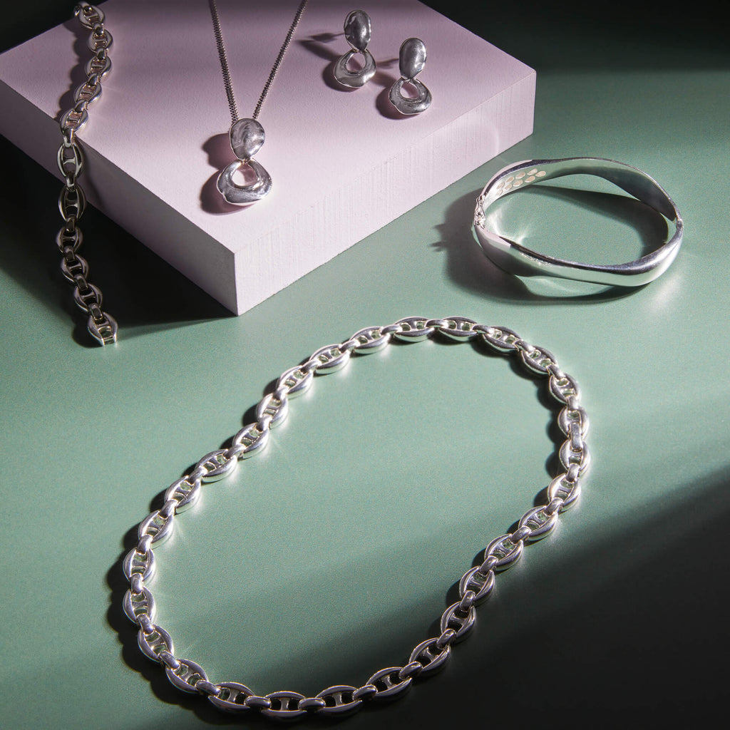 Beginnings Heavy Weight Linked Chain Necklace