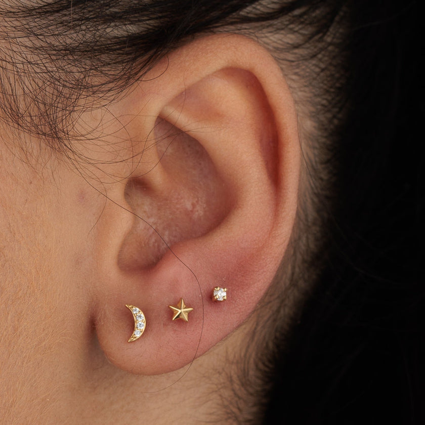 Sparkling Moon Single Flat Back Earring
