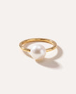 Anello classico con perla d'acqua dolce