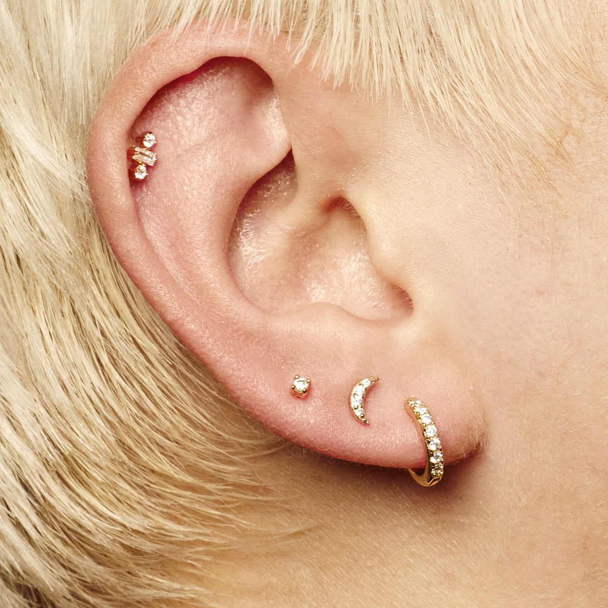 Clear Stone Single Flat Back Earring