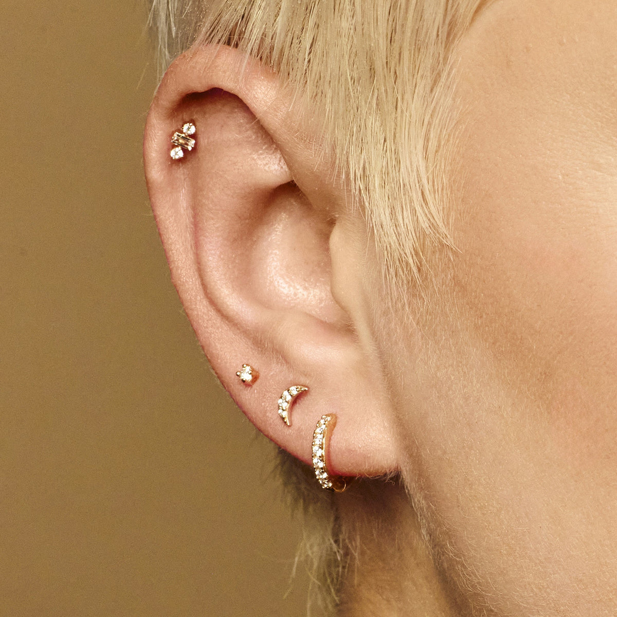 Clear Stone Single Flat Back Earring