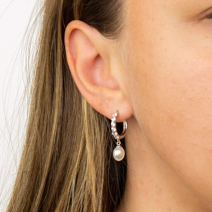 Diamonfire Perlen-Creolen mit Zirkonia-Pavé