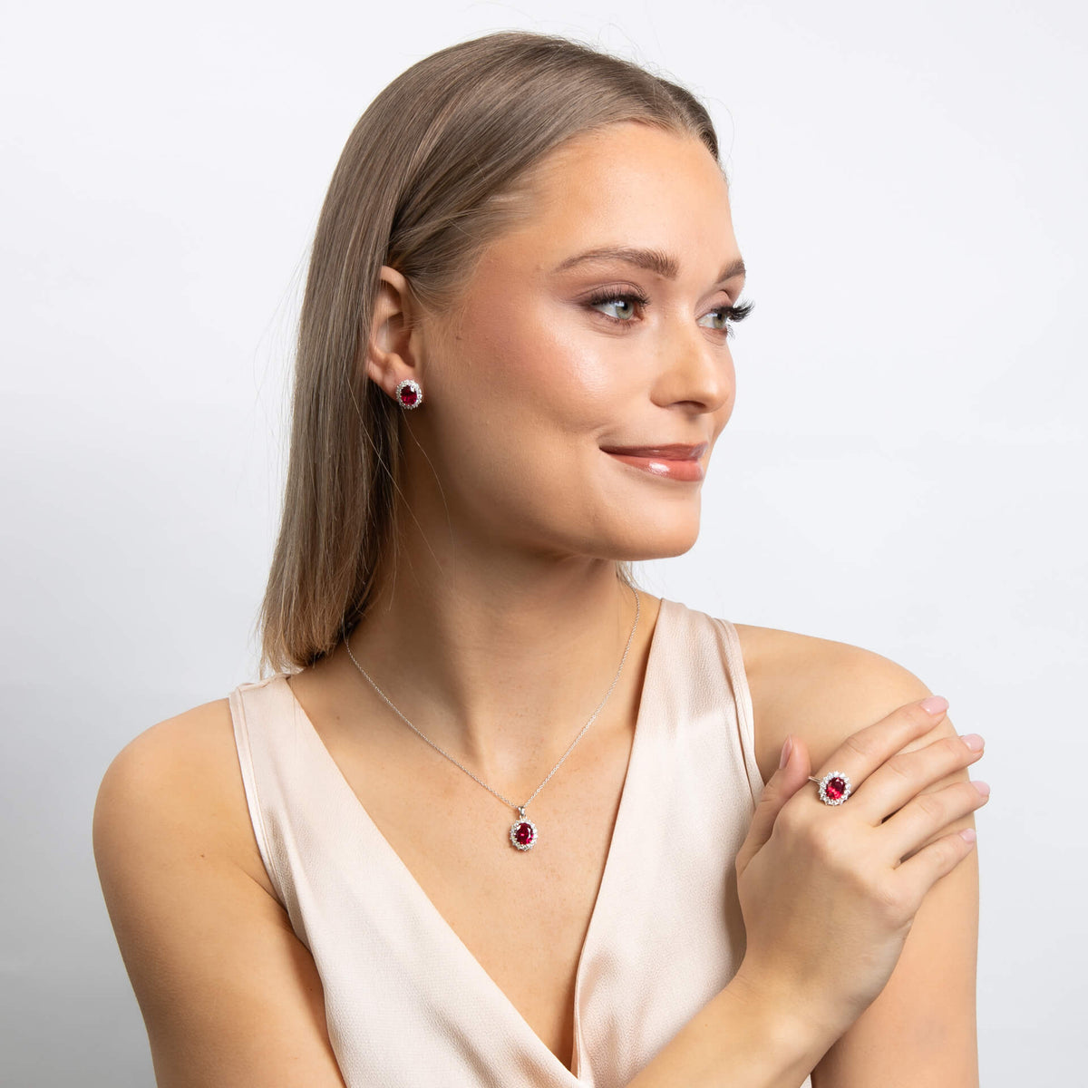 Diamonfire Ohrstecker, oval, mit Krappenfassung