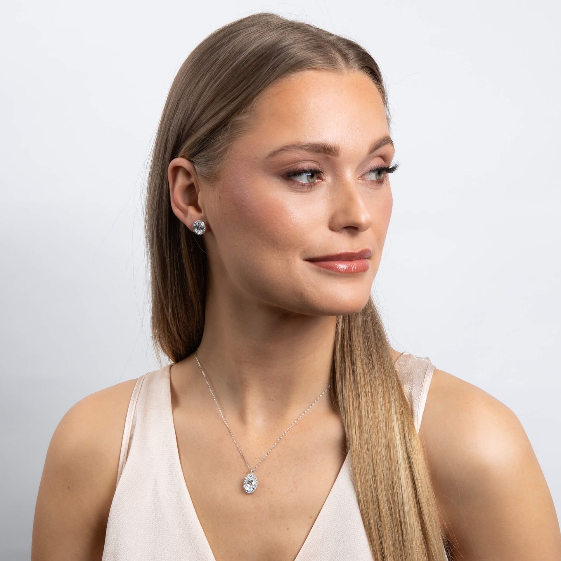 Diamonfire Oval Halo Pendant