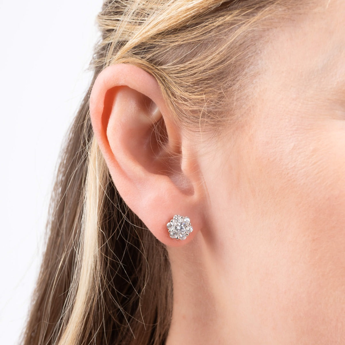 Diamonfire Blumenohrstecker