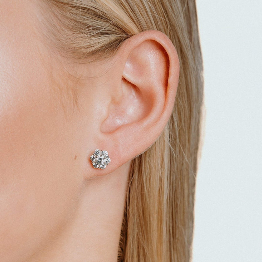 Diamonfire Blumenohrstecker