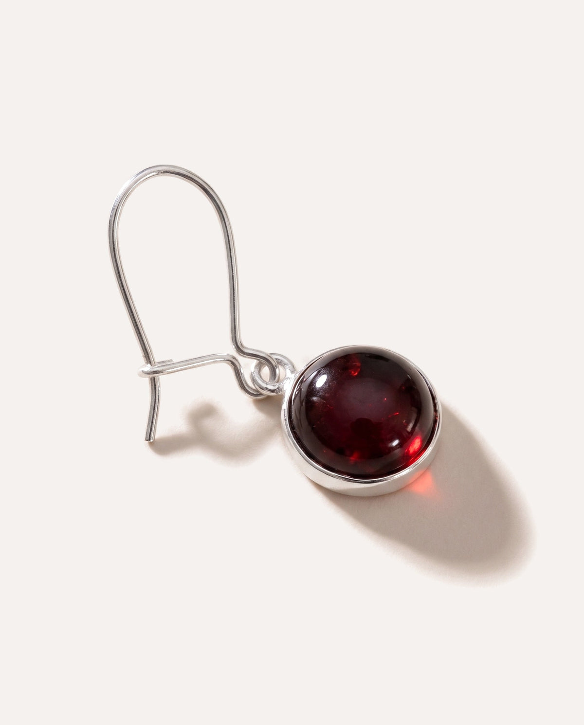Orecchini a goccia ESSENTIALS ambra rosso ciliegia