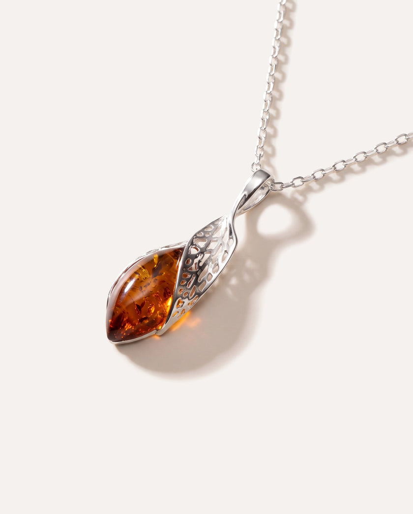 Pendentif fantaisie ambre et argent