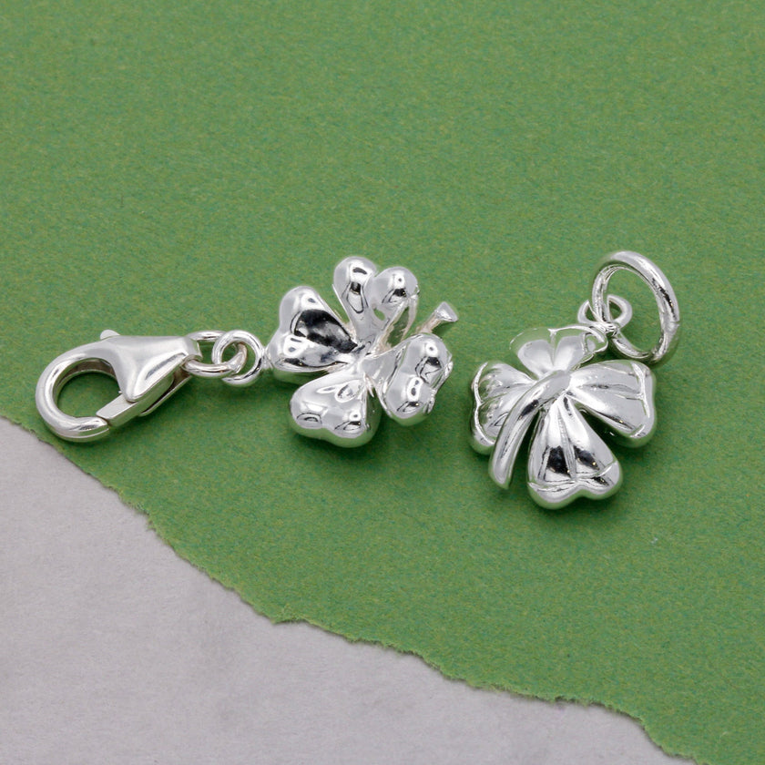 Dije de plata trébol de cuatro hojas