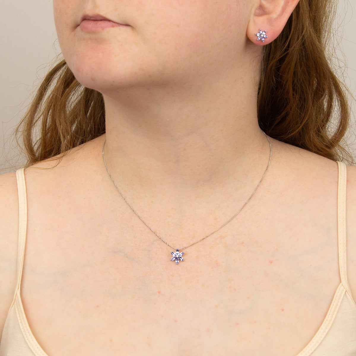 Elements Gold Tanzanite Flower Pendant with Diamond