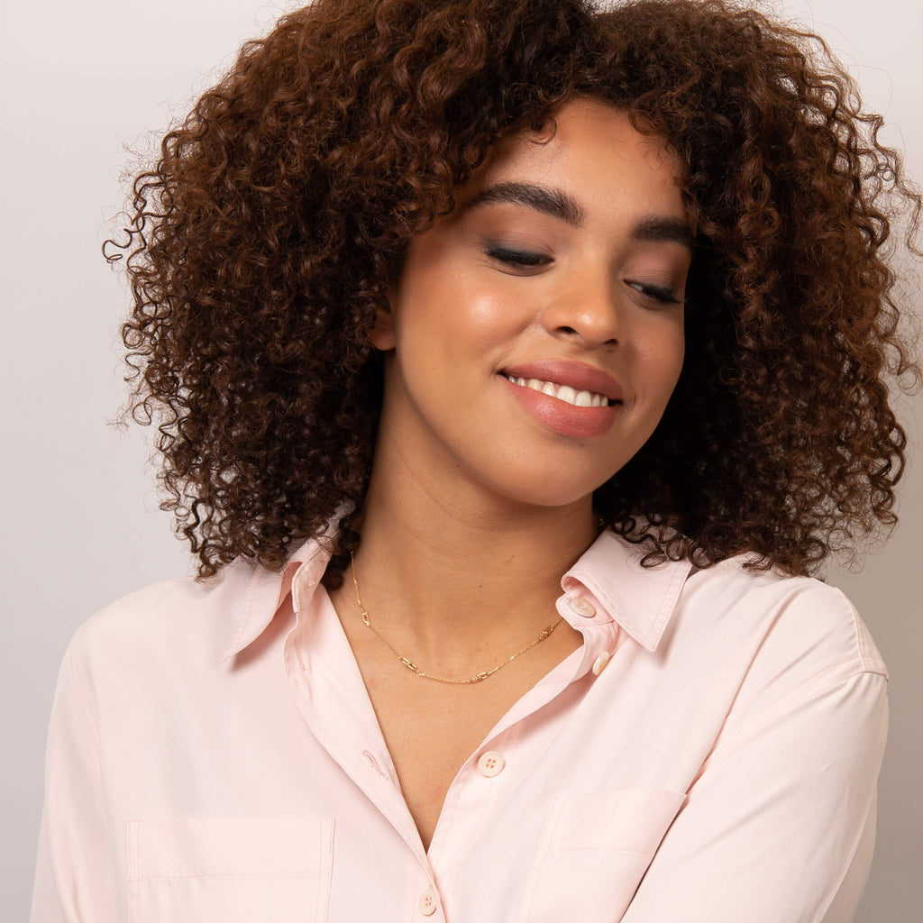 Elements Gold U Shape Link Station Necklace