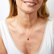 Elements Gold Eleganter Twist Granat-Anhänger