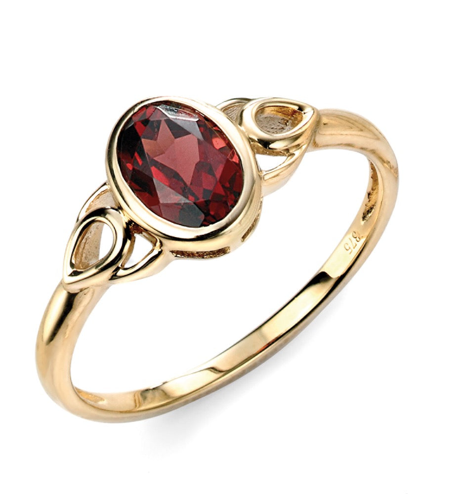Elements Gold Celtic Style Ring with Garnet