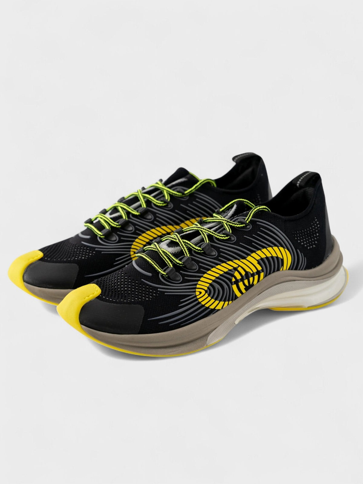 Gucci Run Sneakers Black Yellow