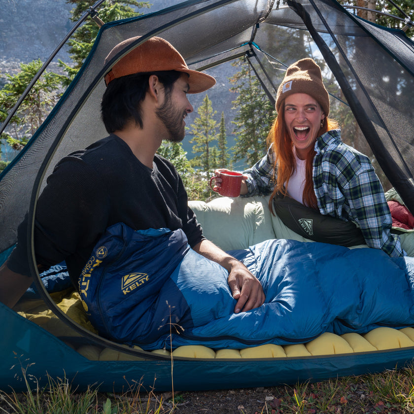 Kelty Cosmic Down 20°F (-7°C) 550-Fill Sleeping Bag - Regular - Dark Blue/Pageant Blue