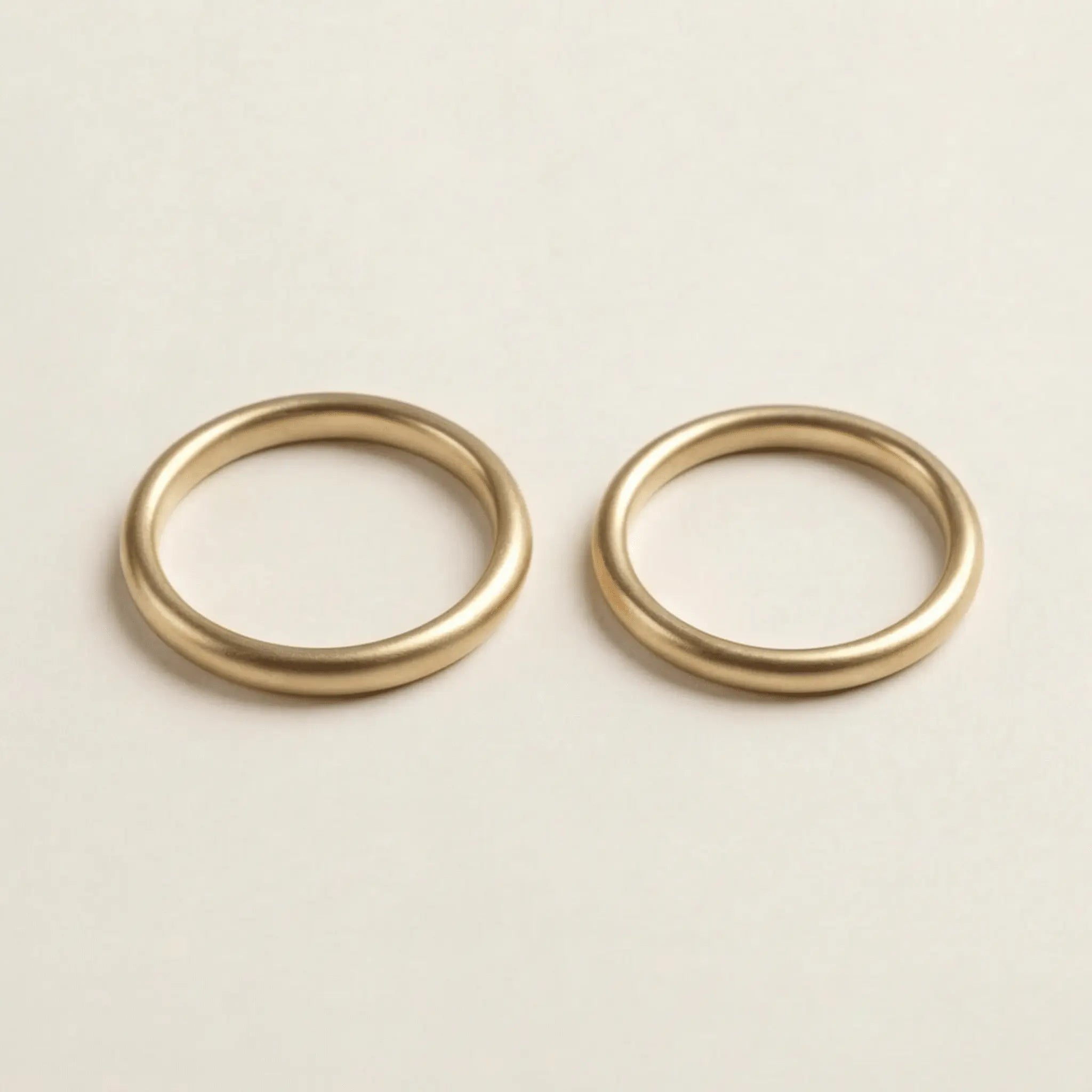 Slim Gold Wedding Band Set – Elara 2mm – 9ct/14ct/18ct Gold