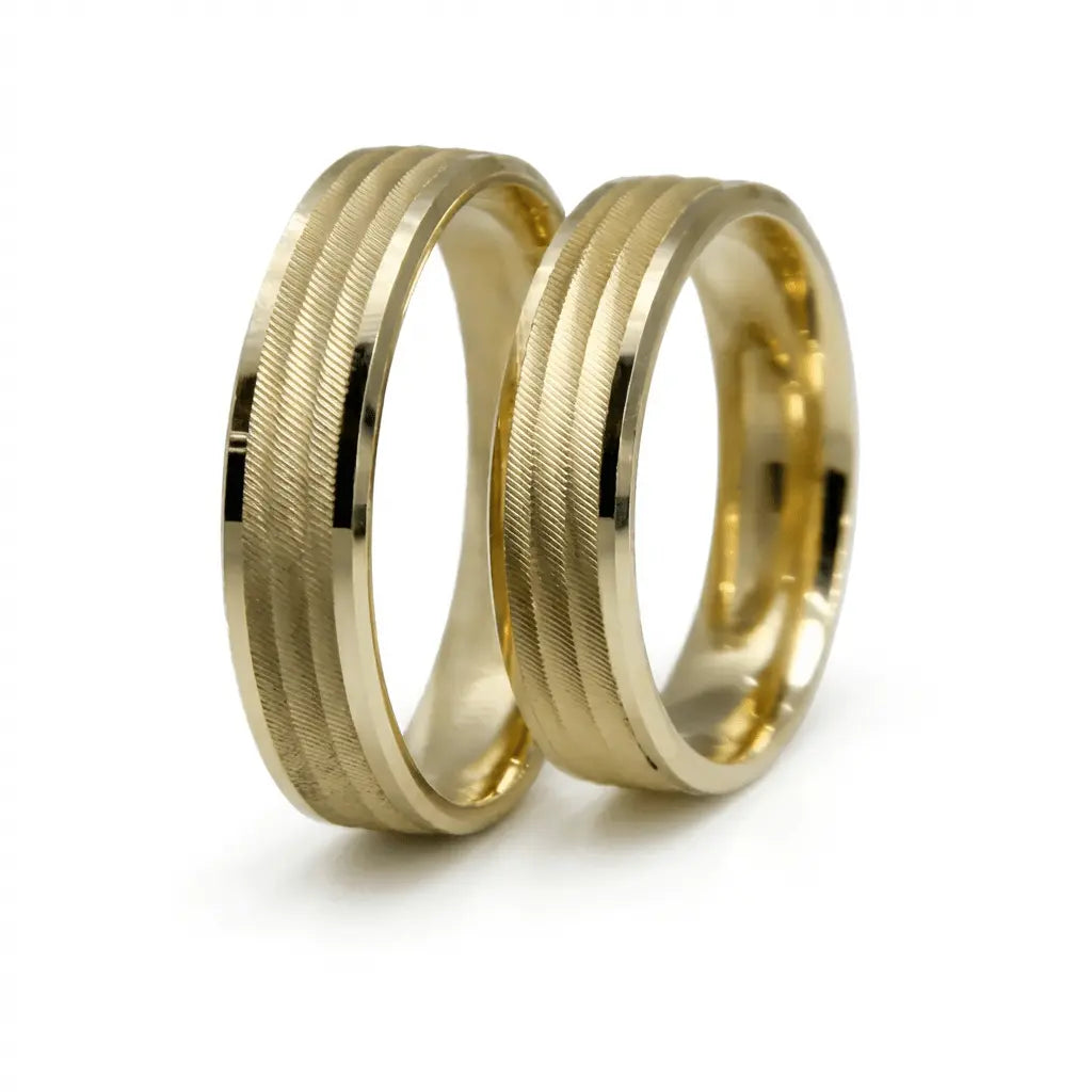 5mm Gold Wedding Band – Linear Texture Matte Line – 9ct/14ct/18ct Gold