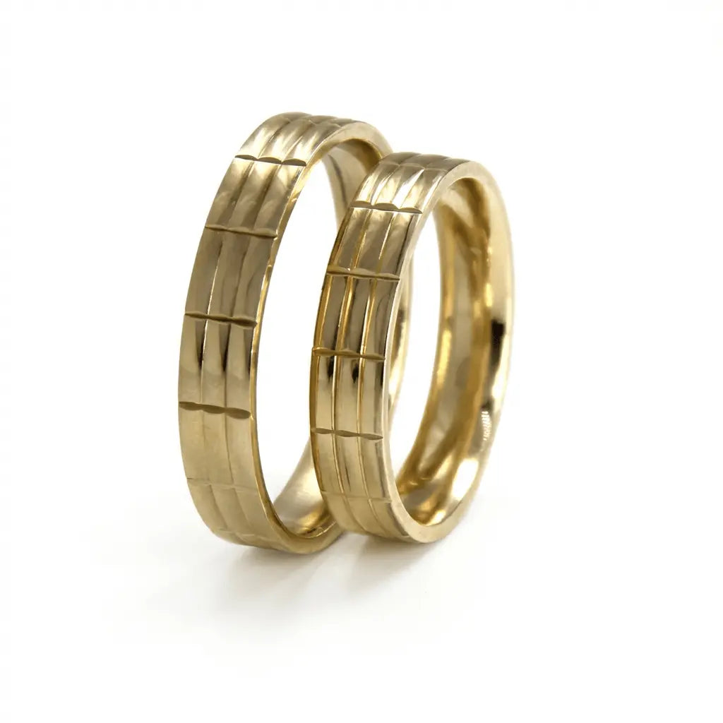 4.5mm Gold Wedding Band – Grid Pattern – 9ct/14ct/18ct Gold