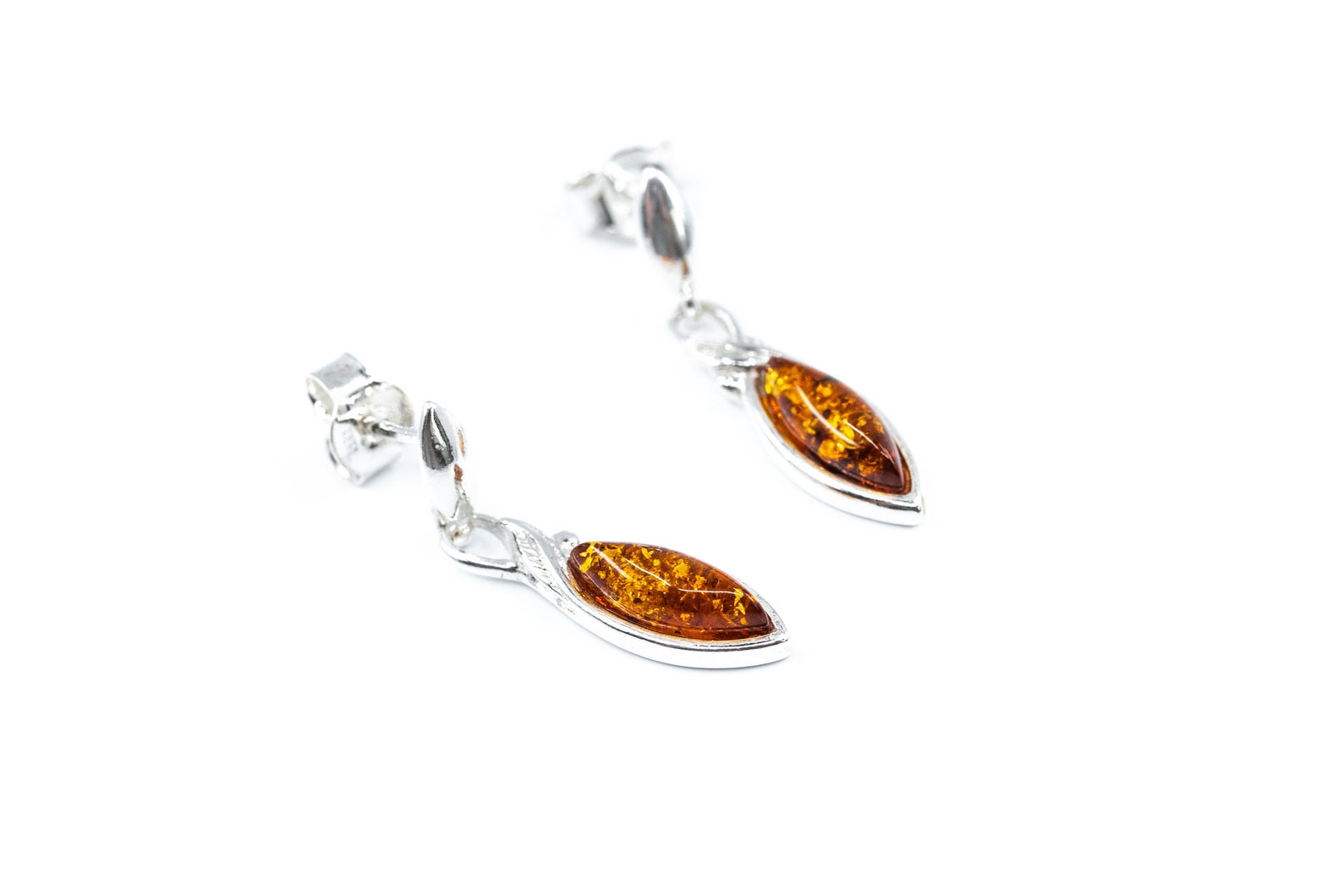 Dainty Marquise Dangle Earrings