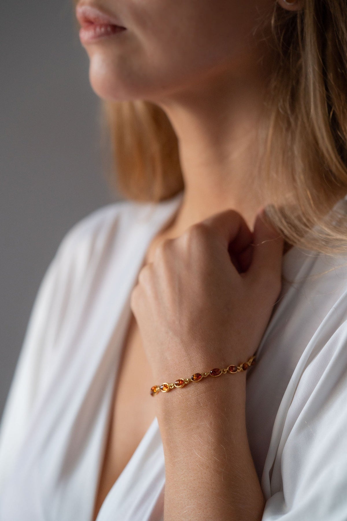 Gullbelagt delikat ovalt armbånd
