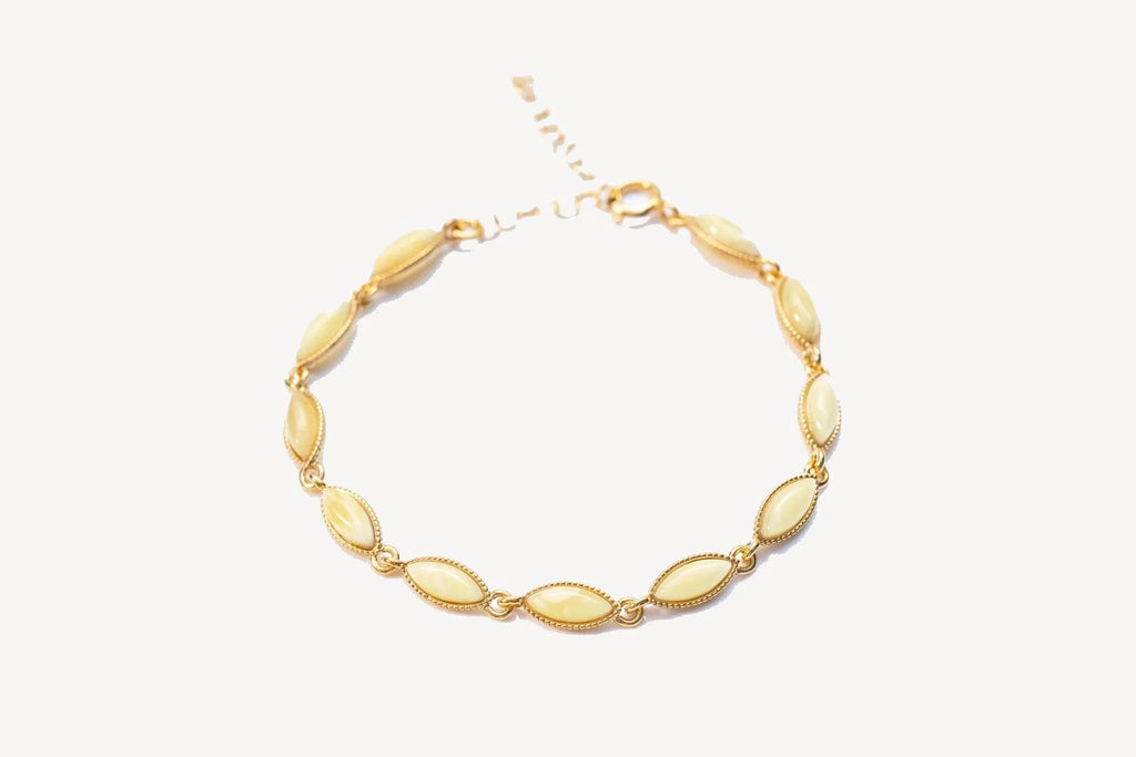 Butterscotch Classic Gold Bracelet