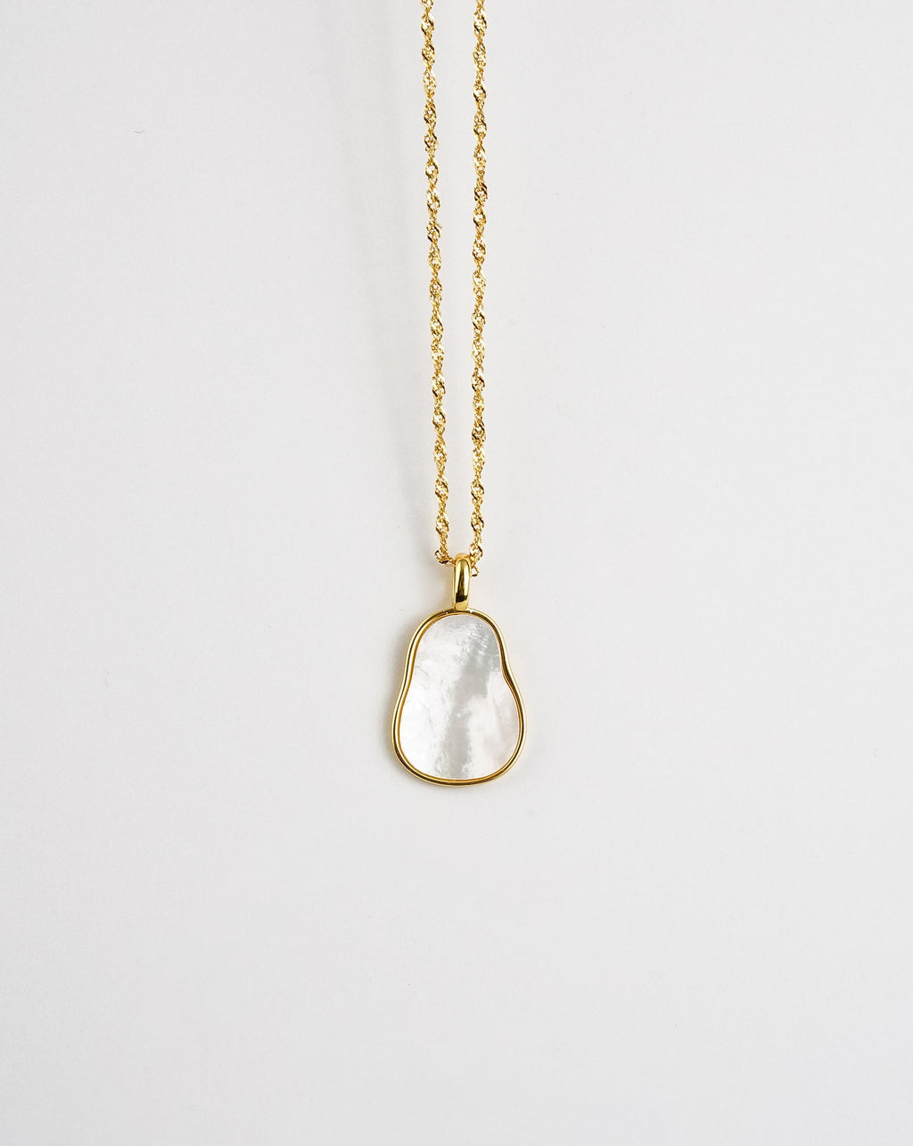 Wave Mother of Pearl Necklace