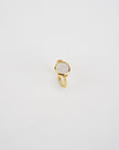 Anello con perla e stampa a conchiglia
