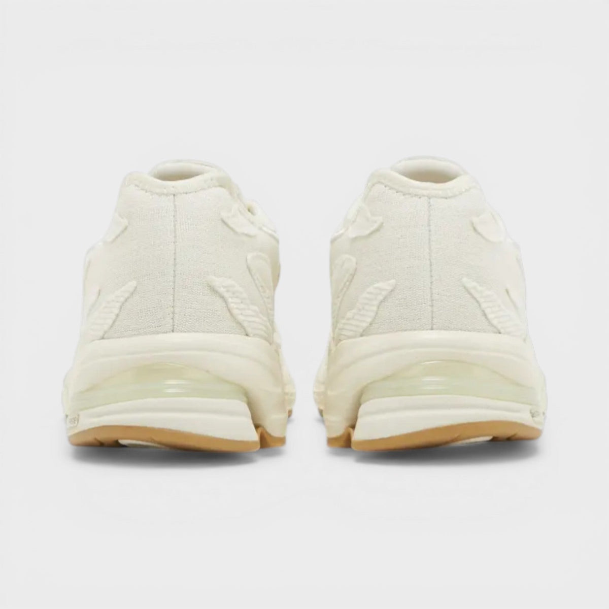 Sean Wotherspoon x Adidas Orketro Off White