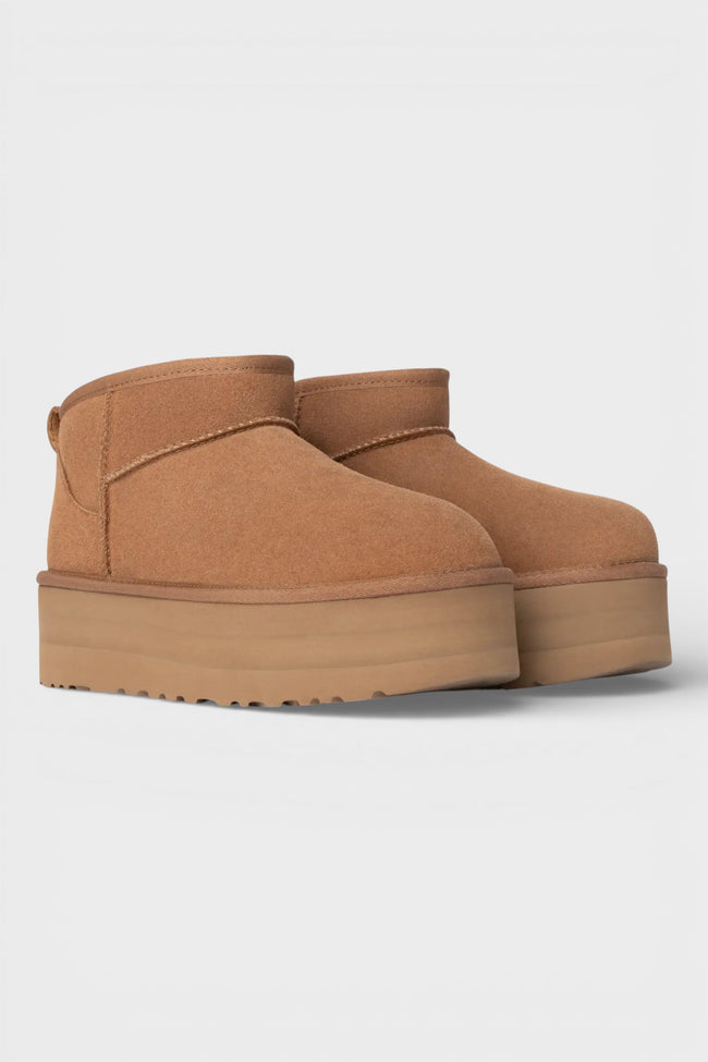 UGG Women's Classic Ultra Mini Platform Boot Chesnut