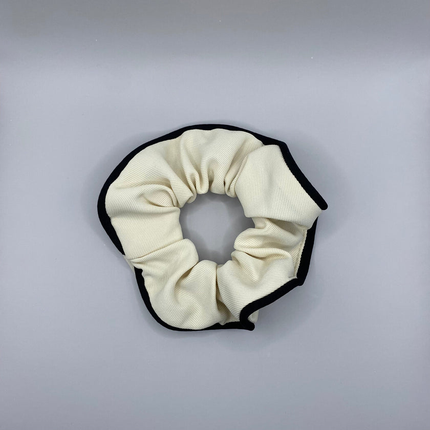Brooklyn White And Black Scrunchie