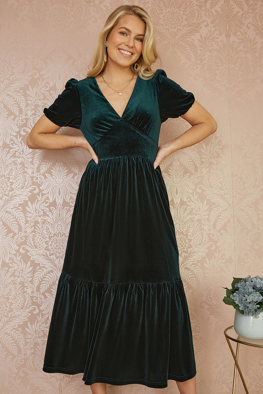 Yumi Green Velvet Midi Dress