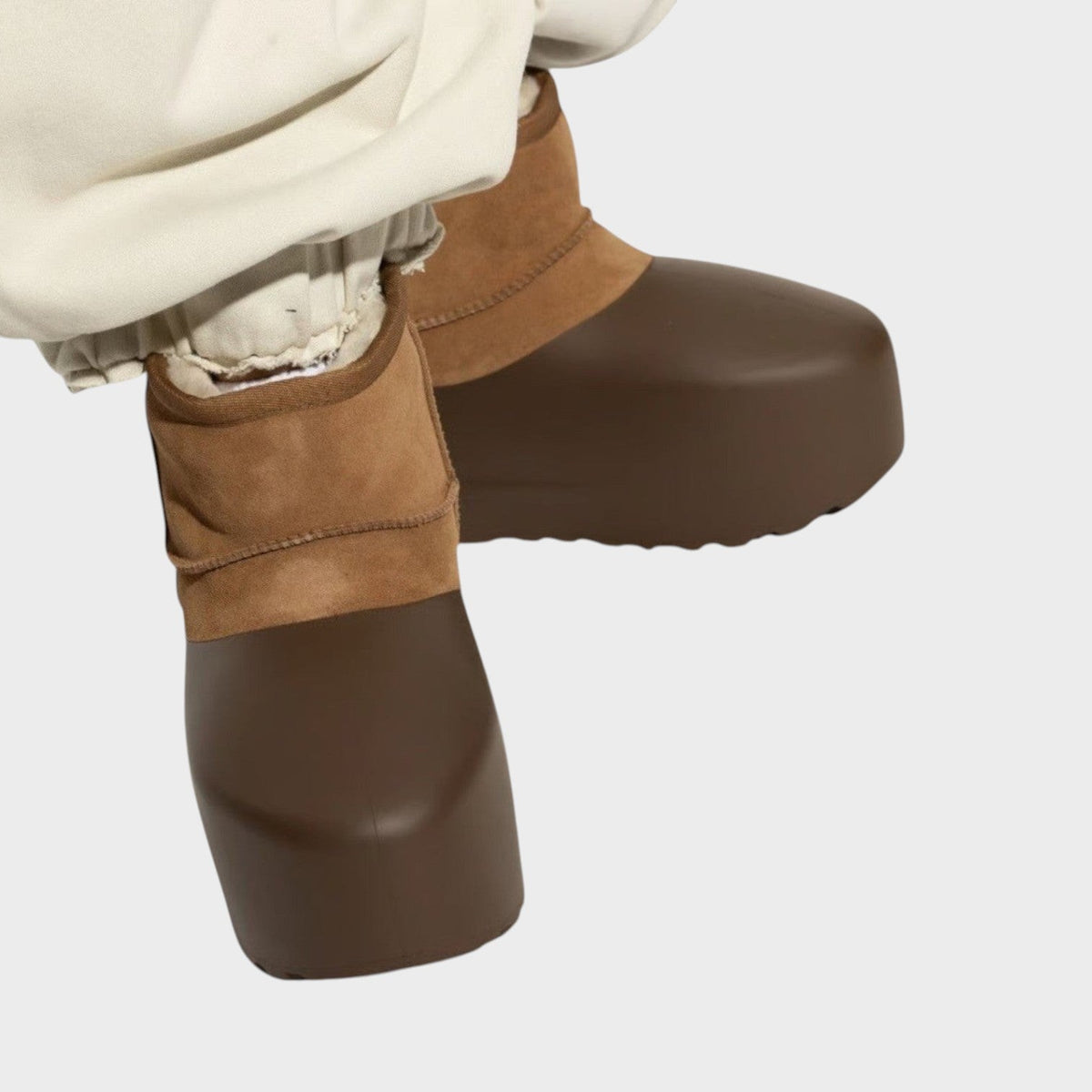 Classic Mini Pumped Molded Brown